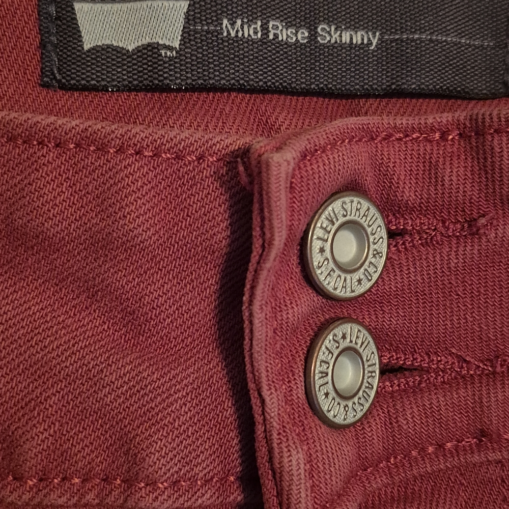 Levi's Women's Boot Cut Jeans - Red